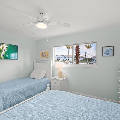 26 Guest Bedroom 2