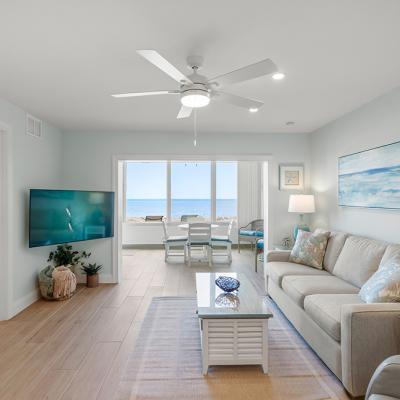 6. Living Room